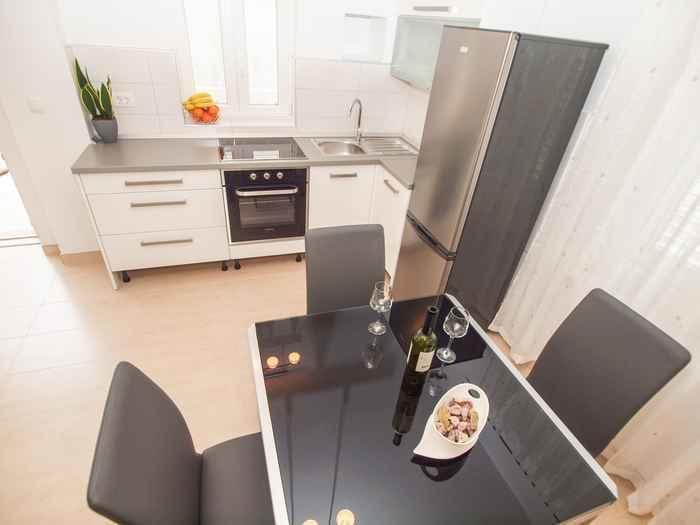 Apartments Karlo Makarska Oda fotoğraf