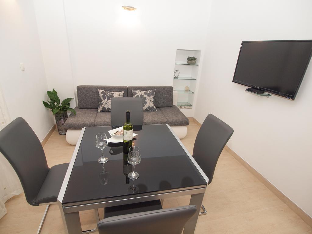 Apartments Karlo Makarska Dış mekan fotoğraf