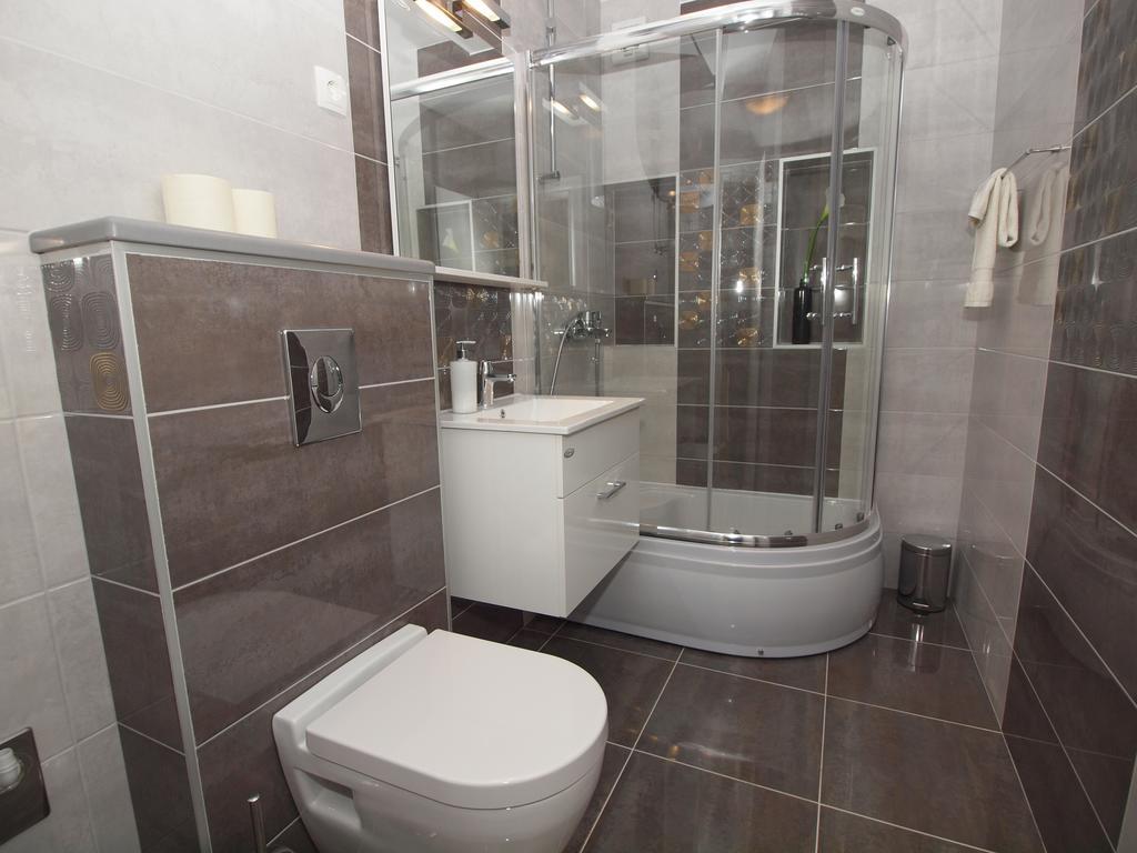 Apartments Karlo Makarska Dış mekan fotoğraf